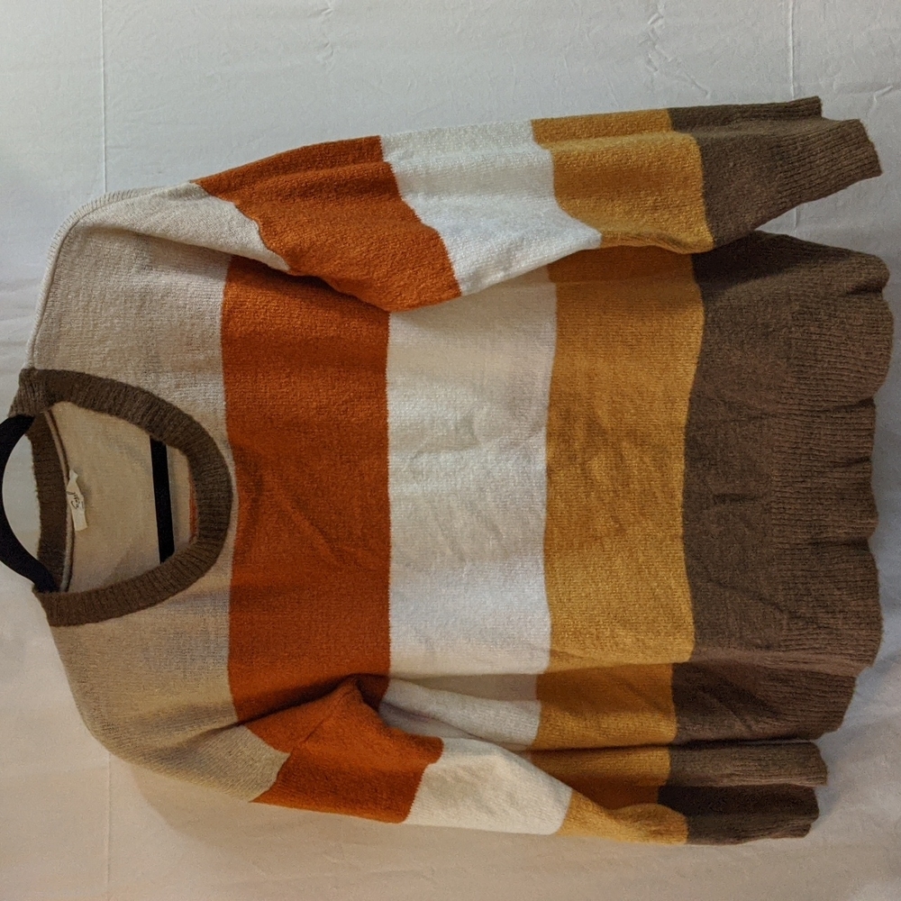 Easel striped sweater Large